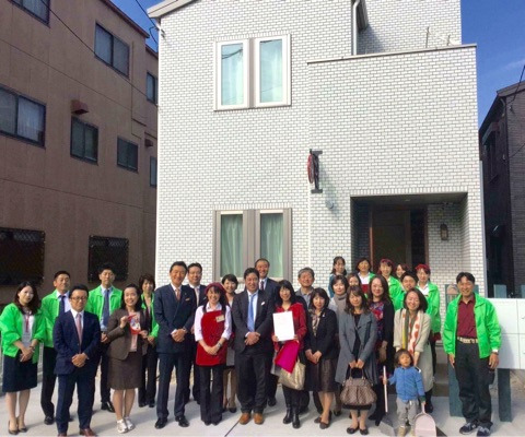 {676D1EB7-BBBA-47A7-B9A6-4E7F93C526C8}